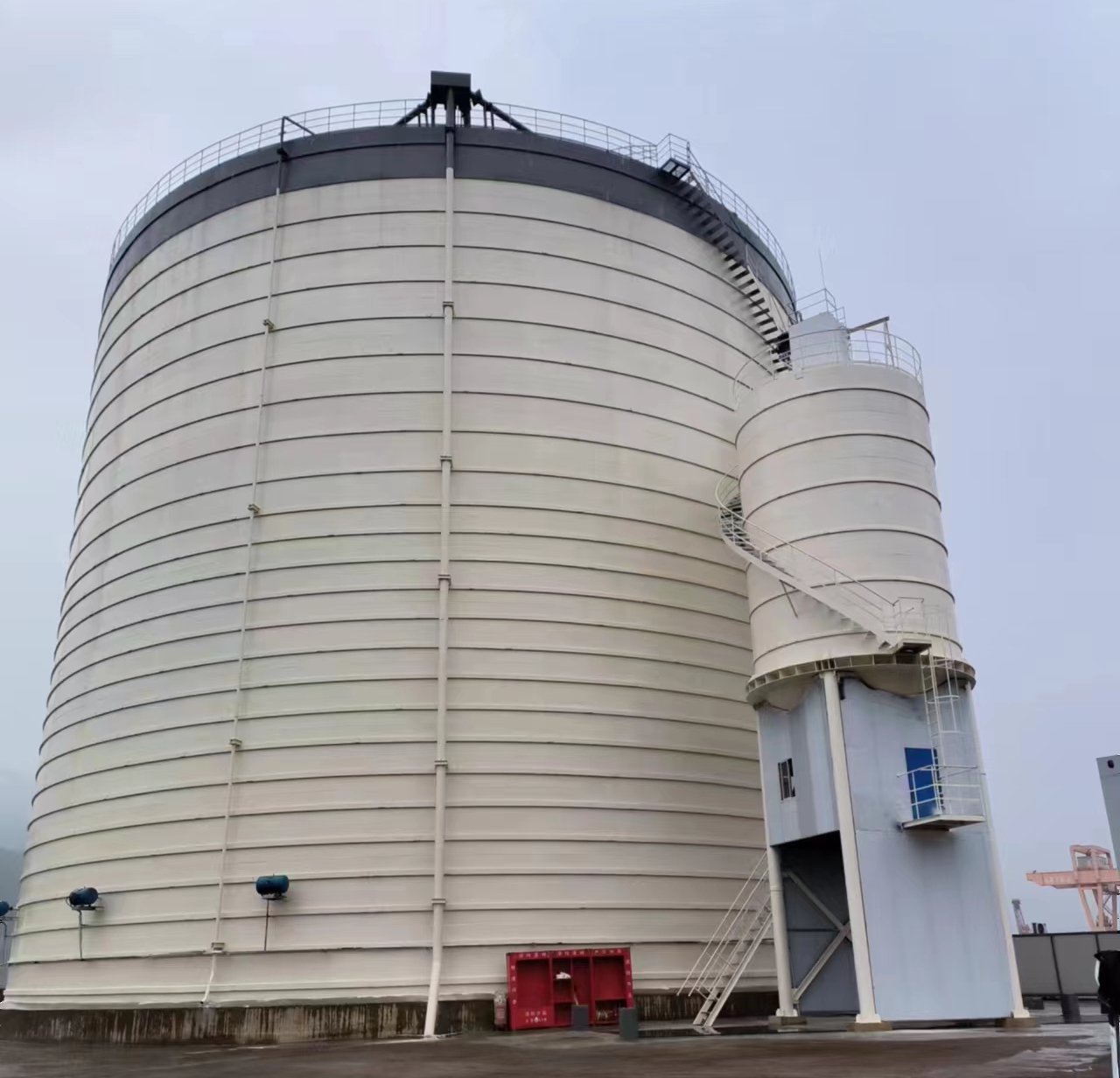 伊通10万吨水泥钢板库